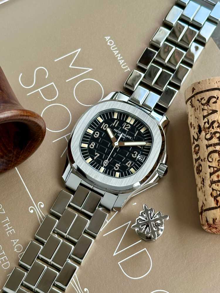 Image for Patek Philippe Aquanaut 5066 Black 2000 with original box and papers