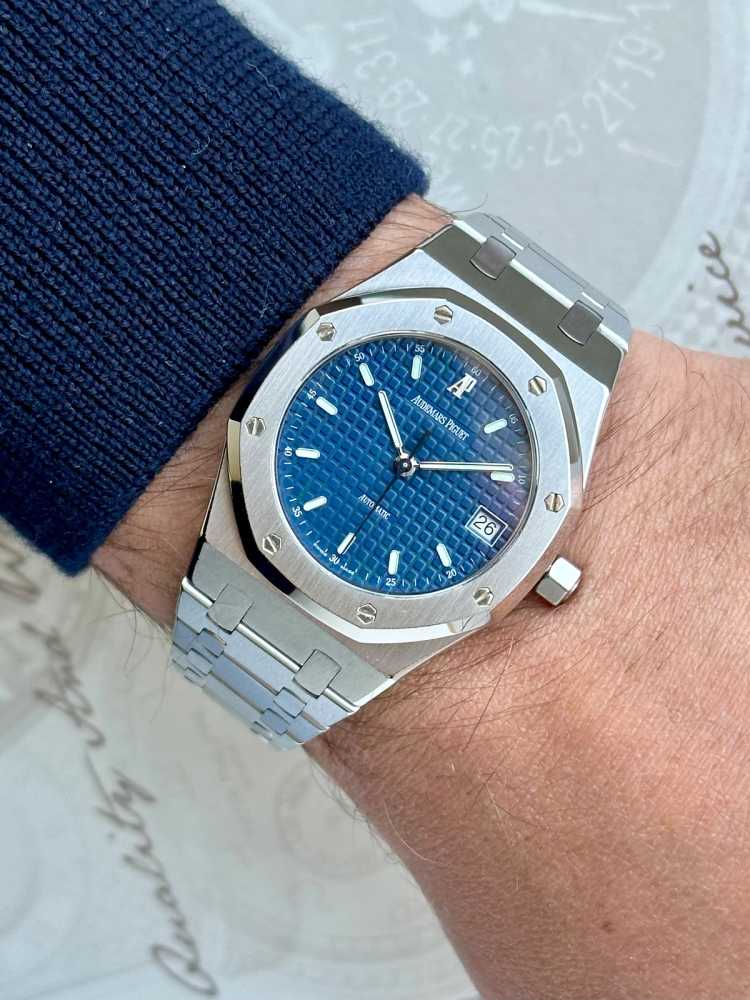 Image for Rolex Royal Oak "Cosmos Blue" 14790 Blue 2001 