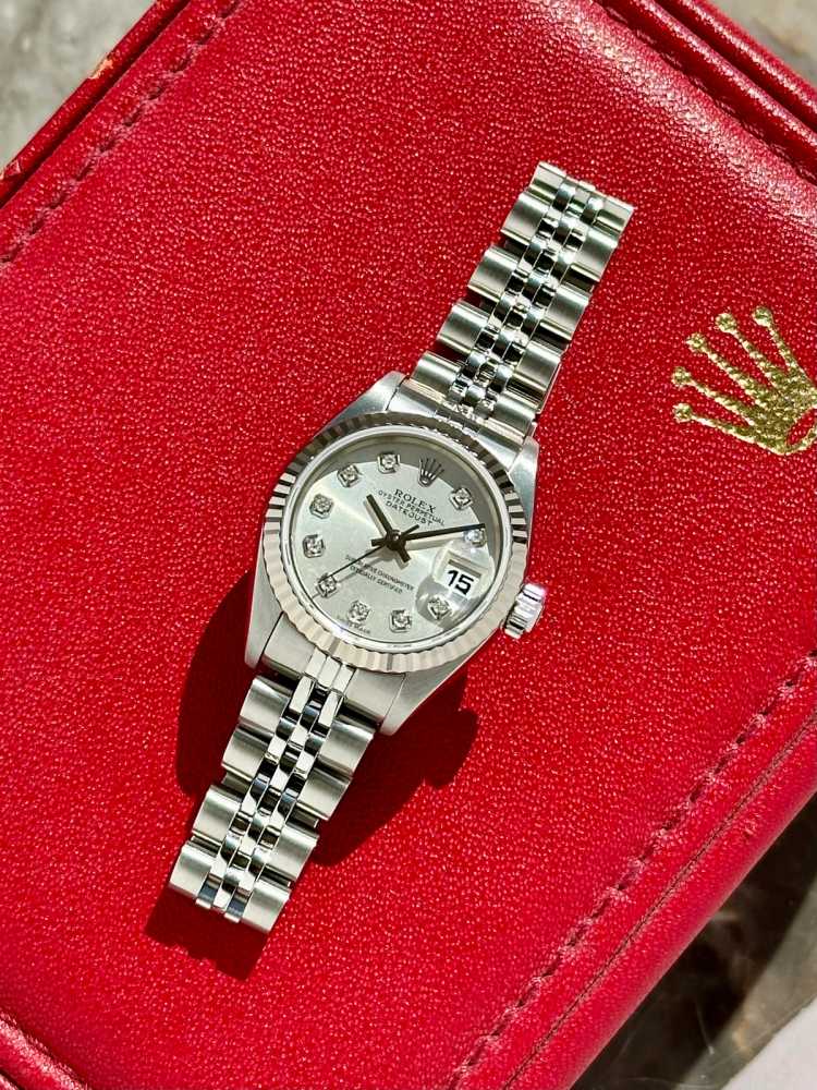 Wrist image for Rolex Lady-Datejust "Diamond" 79174 Silver 2000 with original box and papers