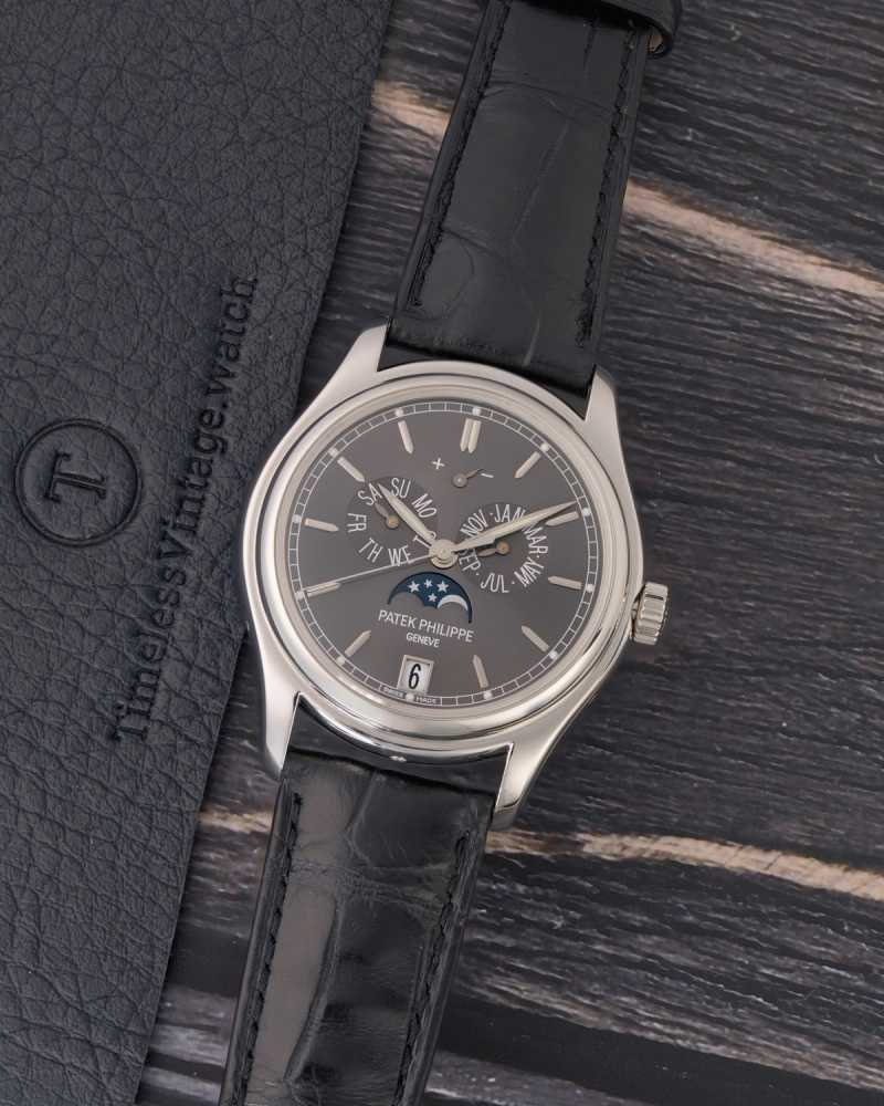 Featured image for Patek Philippe Annual Calendar "Platinum" 5146P Grey +/- 2014 with original box and papers