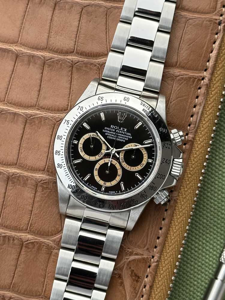Featured image for Rolex Daytona "Patrizzi" 16520 Black 1996 with original box and papers