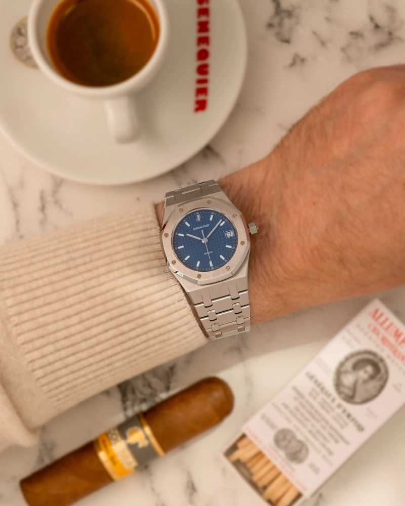 Wrist shot image for Audemars Piguet Royal Oak "COSMIC BLEU" 14790ST Blue 2004 with original box and papers
