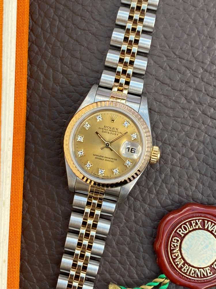 Featured image for Rolex Lady Datejust "Diamond" 69173G Gold 1995 with original box and papers