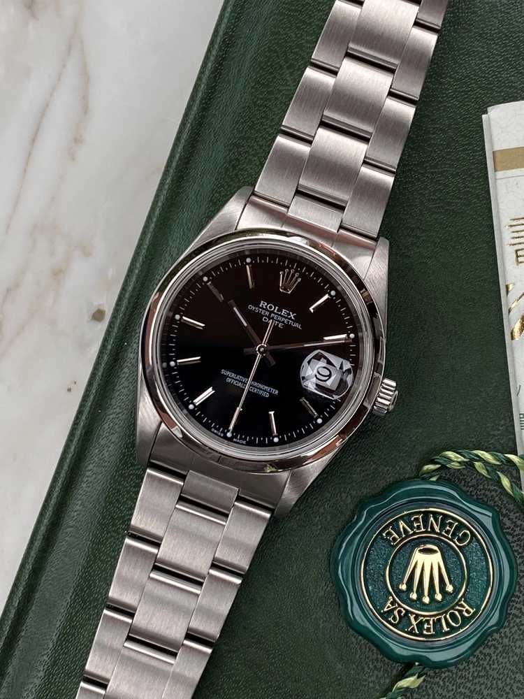Featured image for Rolex Oyster Perpetual Date 15200 Black 2001 with original box and papers