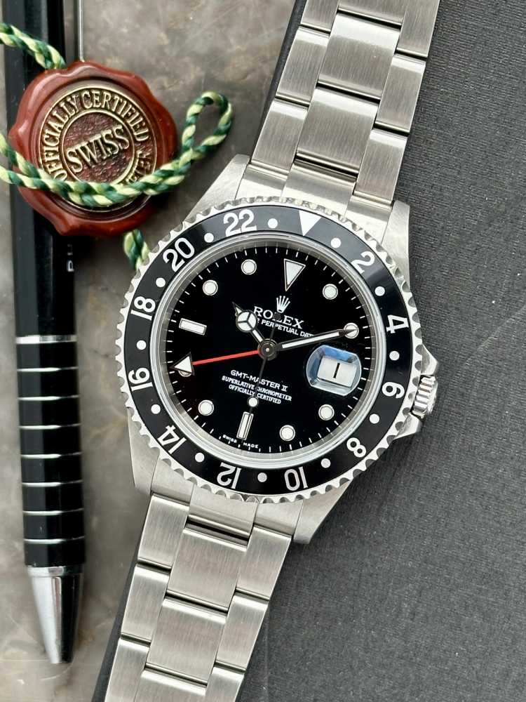Featured image for Rolex GMT-Master II 16710 T Black 2004 