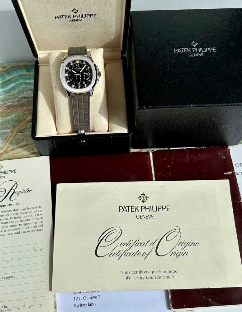 Image for Patek Philippe Aquanaut 5065 Black 2006 with original box and papers