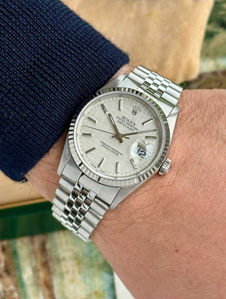 Image for Rolex Datejust "Linen" 16234 Silver Linen 1990 with original box and papers