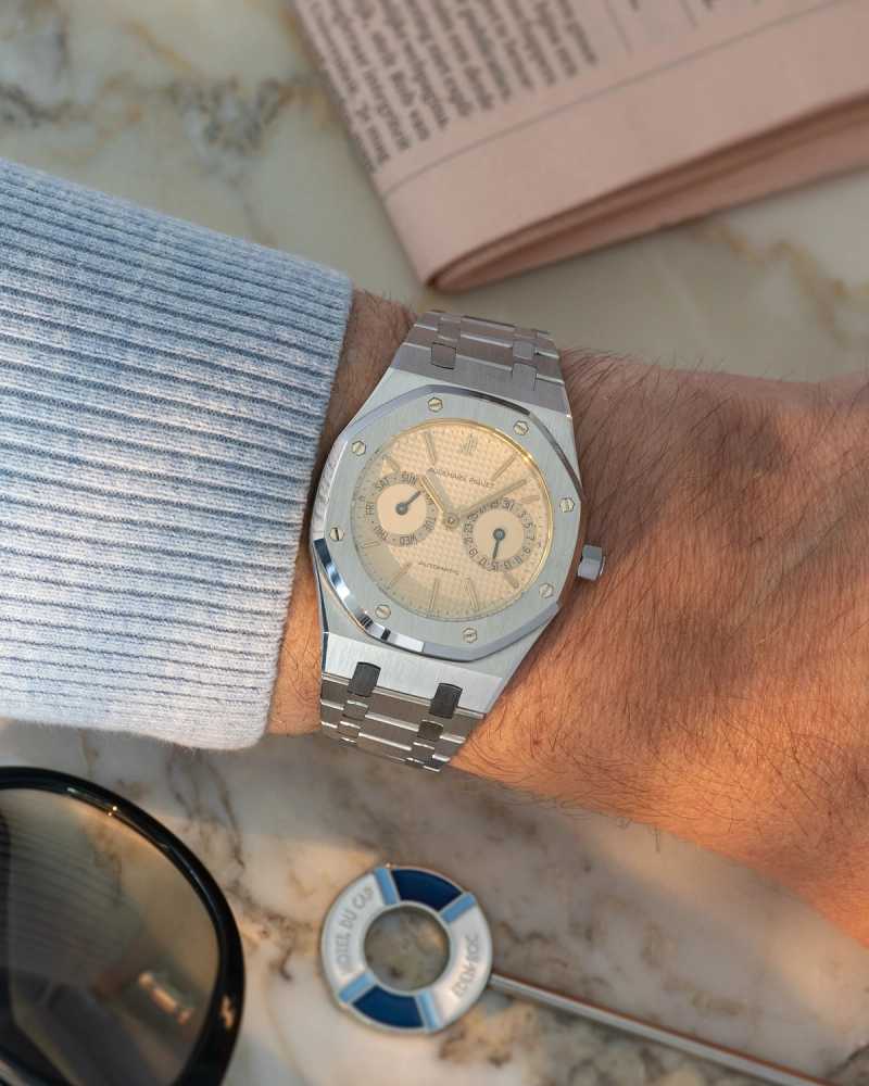 Wrist shot image for Audemars Piguet Royal Oak "Day Date Owl" 25572ST Cream 1994 with original box and papers