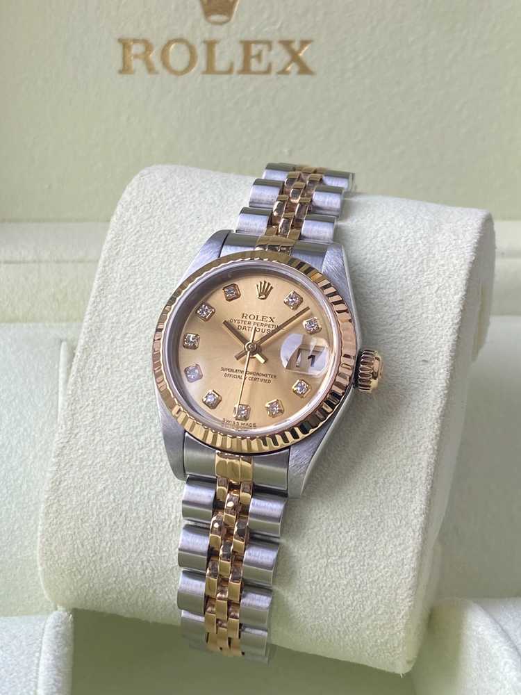 Wrist shot image for Rolex MB Lady Datejust "diamond" 79173G Gold 2001 with original box and papers
