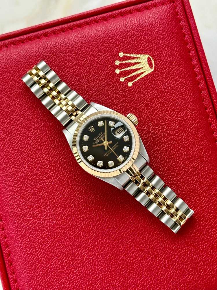 Wrist shot image for Rolex Lady-Datejust "Diamond" 79173G Black 2000 with original box and papers