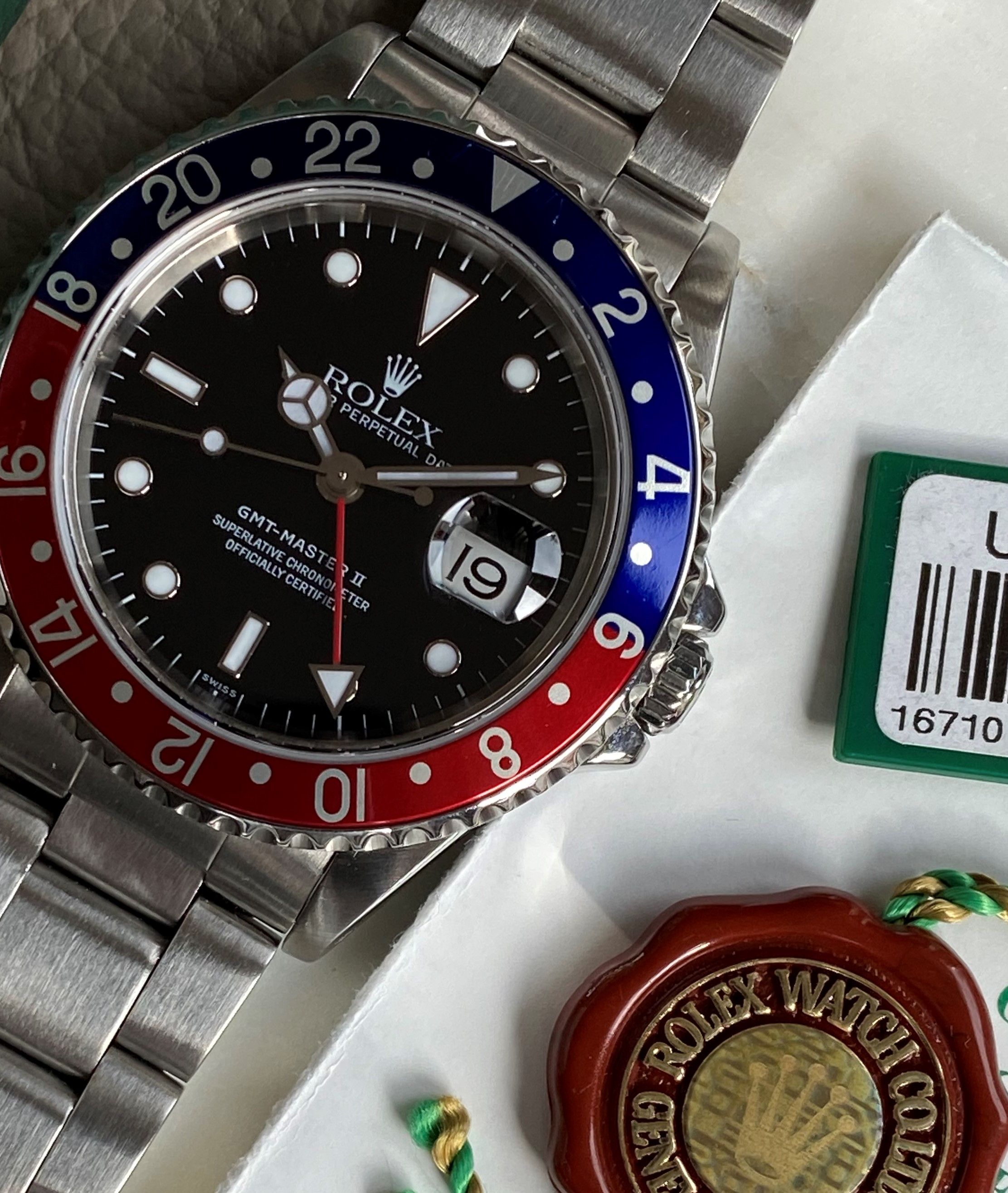 Rolex GMT Master II 16710 Black 1998 with original box and
