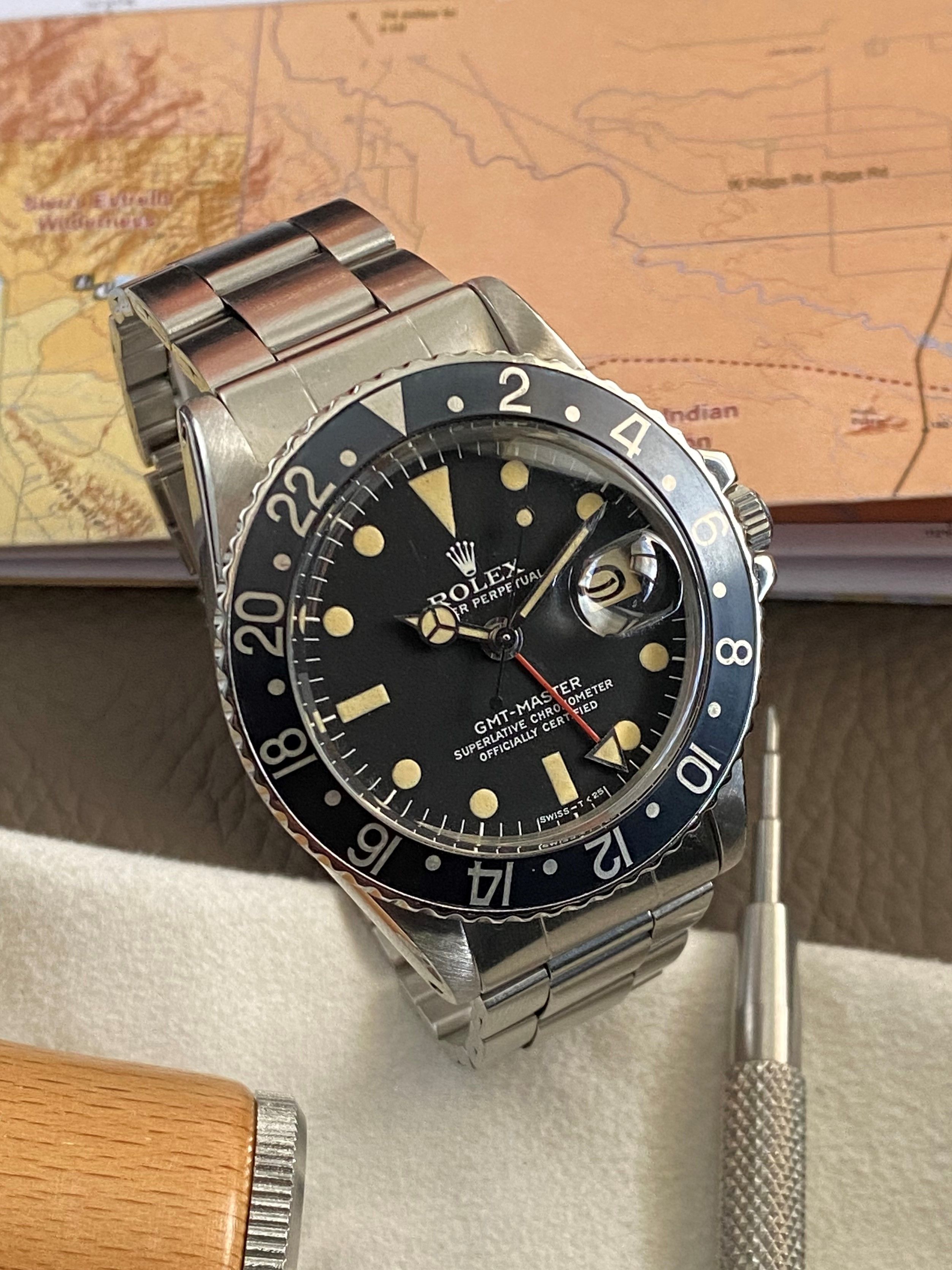 ROLEX GMT-MASTER 1675 ブラックベゼル Rolex GMT-Master 1675 Black 1973