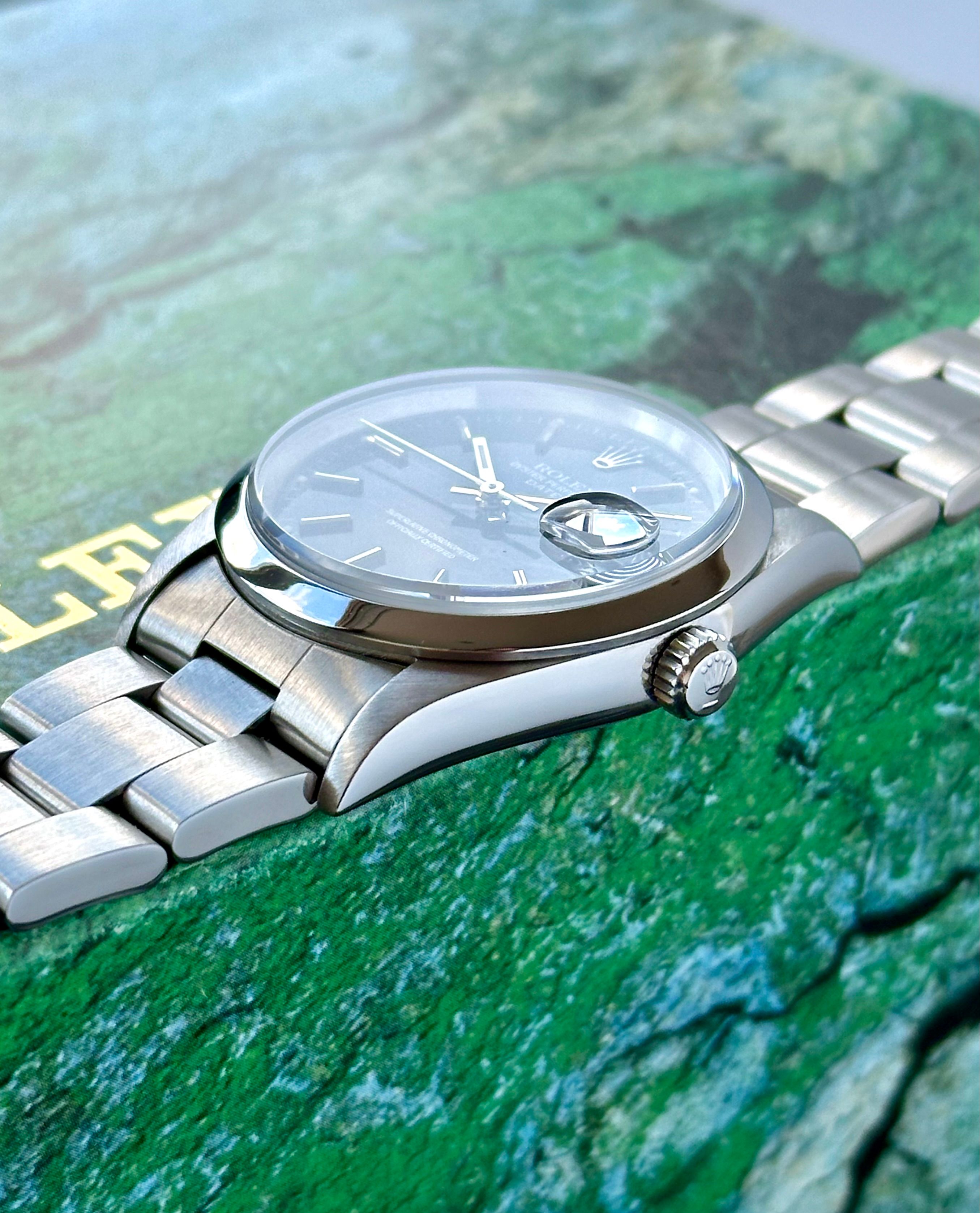 Rolex Oyster Perpetual Date 15200 Black 1995 with original