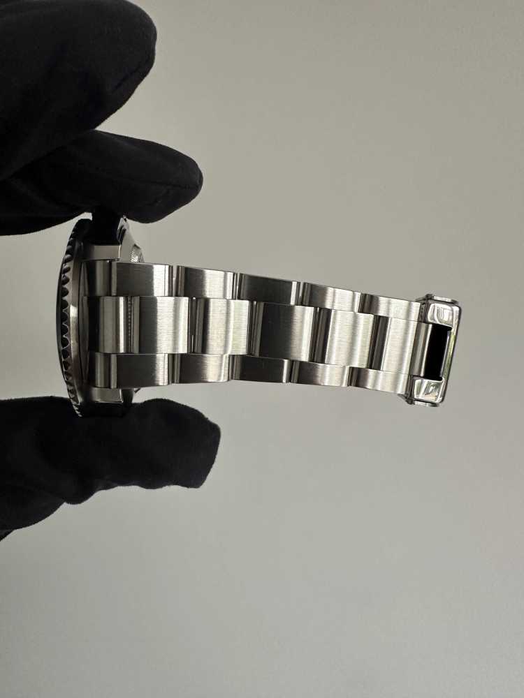 Image for Rolex Sea-Dweller 16600 T Black 2004 with original box and papers