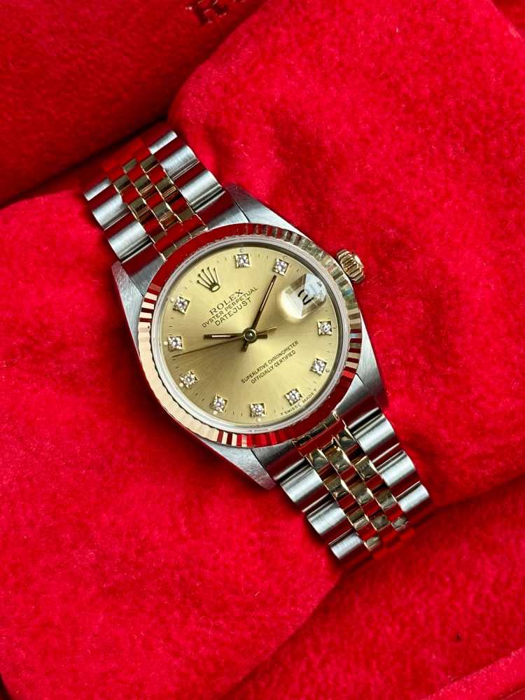 Wrist shot image for Rolex Lady-Datejust "Diamond" 68273 Gold 1989 with original box and papers