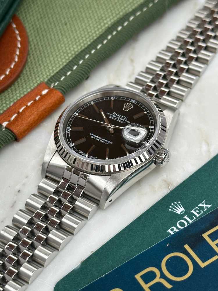 Detail image for Rolex Datejust 16234 Black 1988 with original box and papers