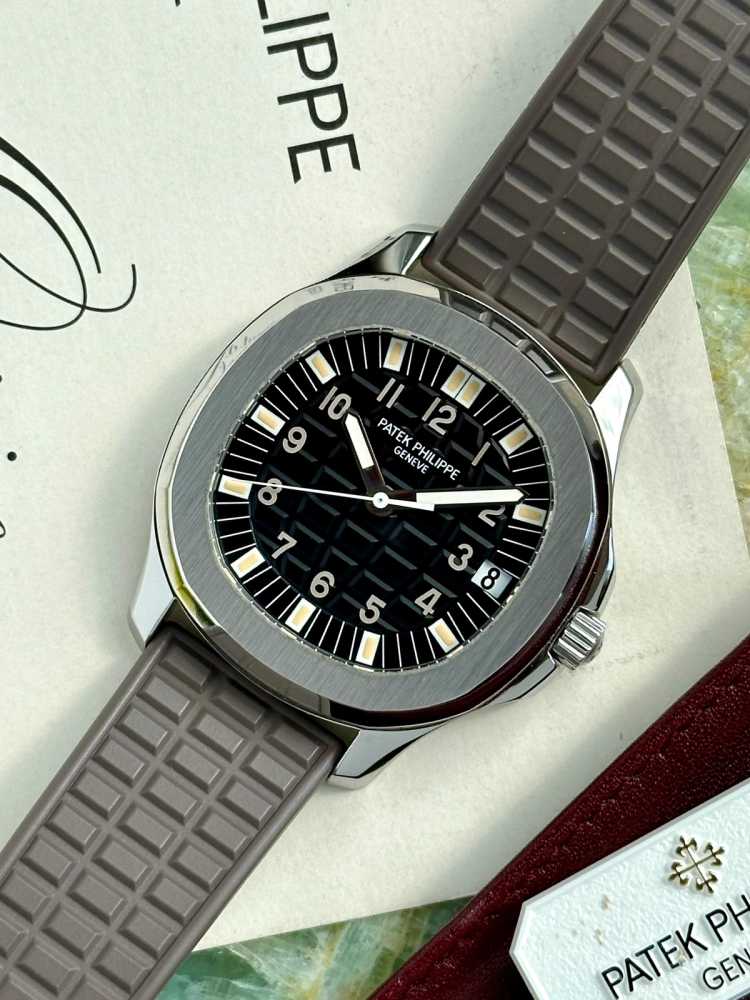 Image for Patek Philippe Aquanaut 5065 Black 2006 with original box and papers