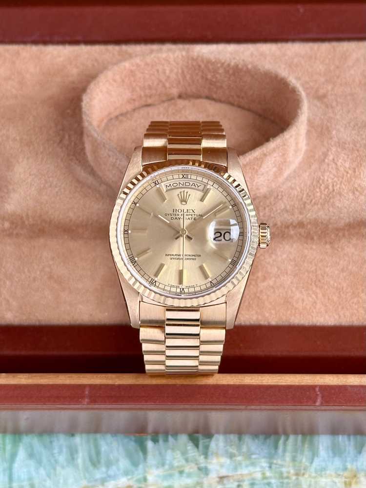 Image for Rolex Day-Date 18238 Gold 1995 with original box and papers 2