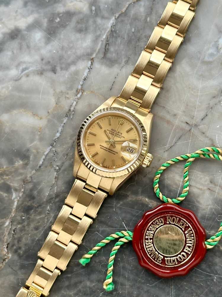 Wrist shot image for Rolex Lady-Datejust 69178 Gold 1991 