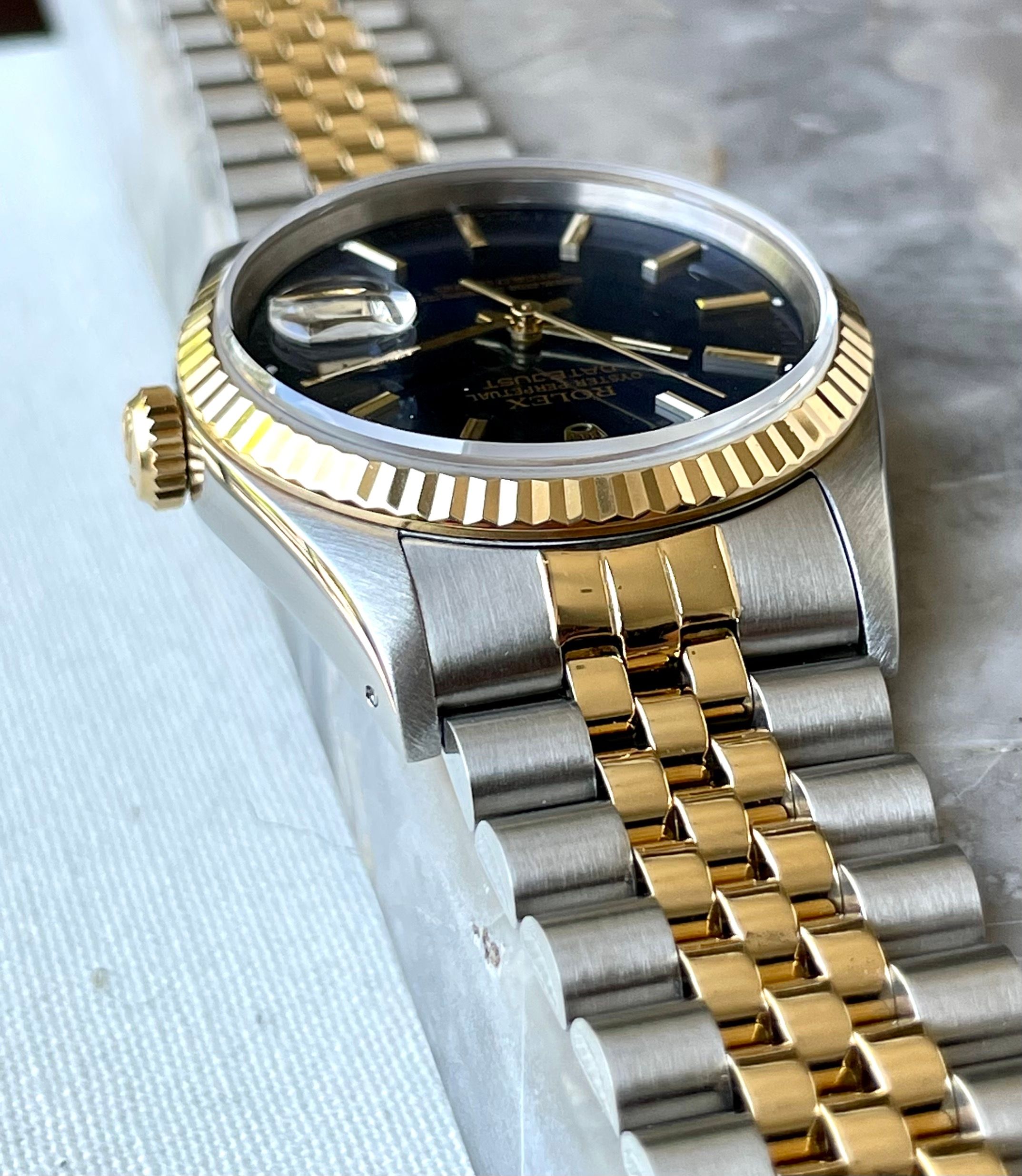 Rolex Datejust 16233 Blue 1993 with original box and papers