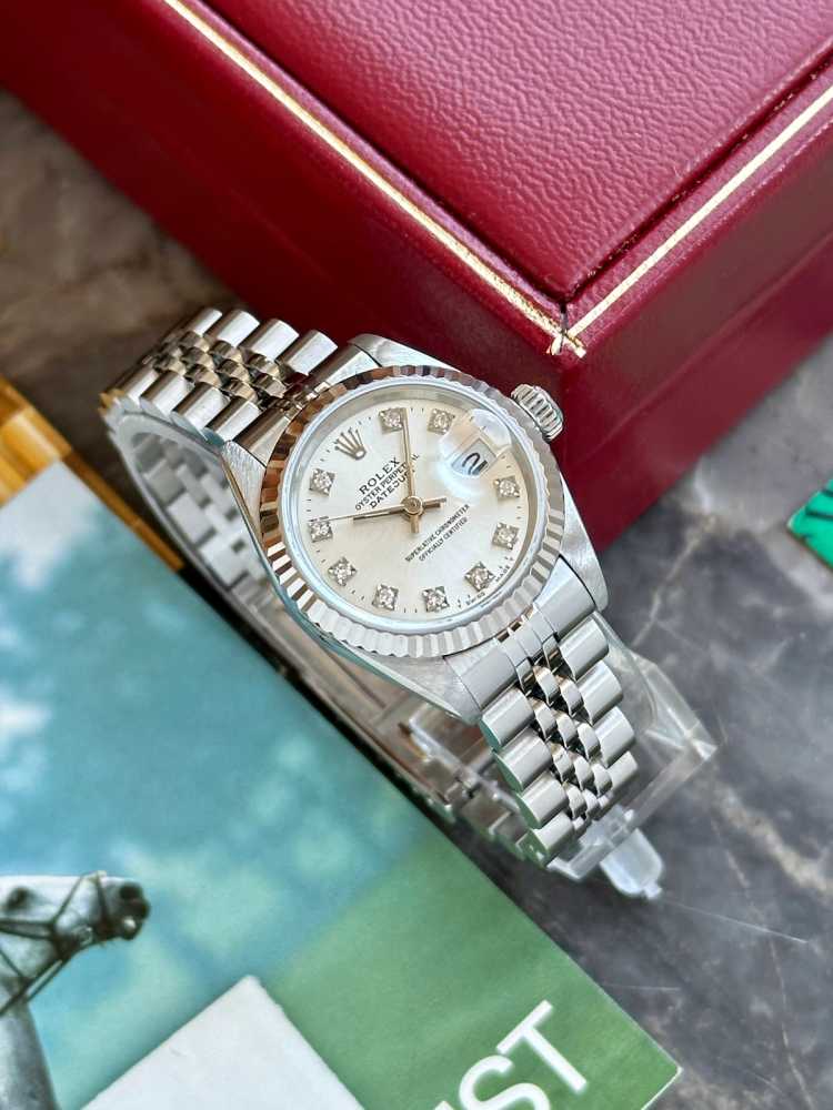 Wrist shot image for Rolex Lady-Datejust "Diamond" 69174G Silver 1988 with original box and papers