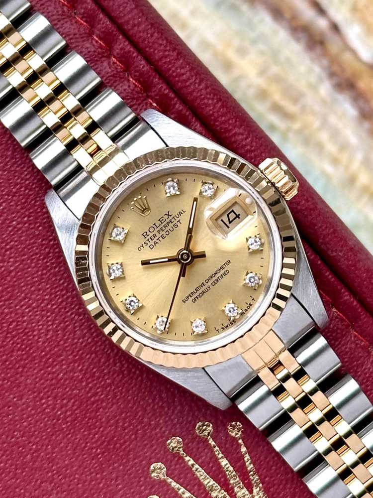 Image for Rolex Lady-Datejust "Diamond" 69173G Gold 1993 with original box and papers 4