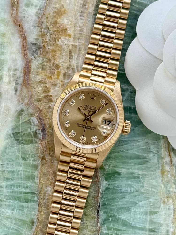 Featured image for Rolex Lady-Datejust "Diamond" 69178 Gold 1994 with original box and papers