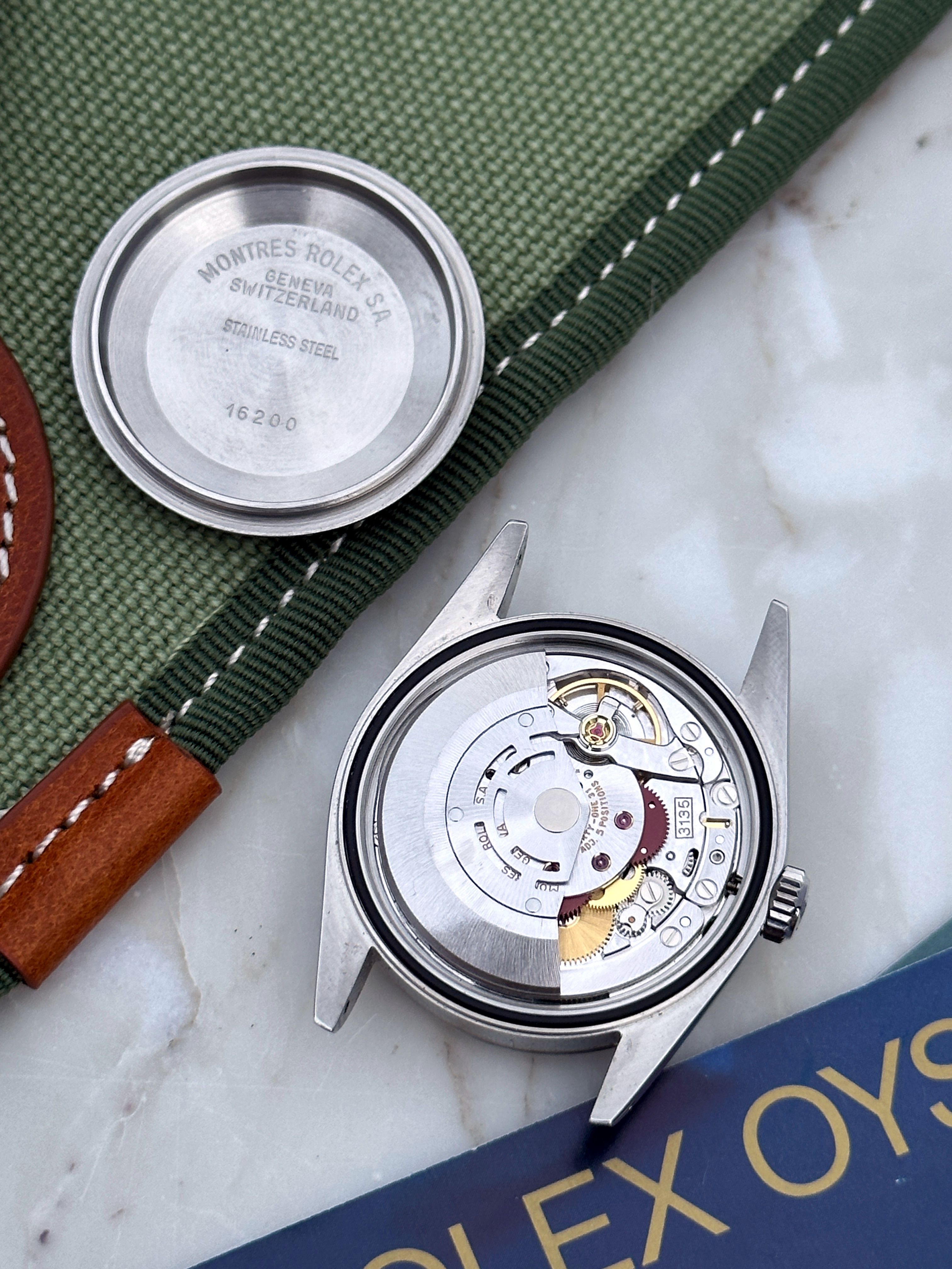 Rolex Datejust 16234 Black 1988 with original box and papers