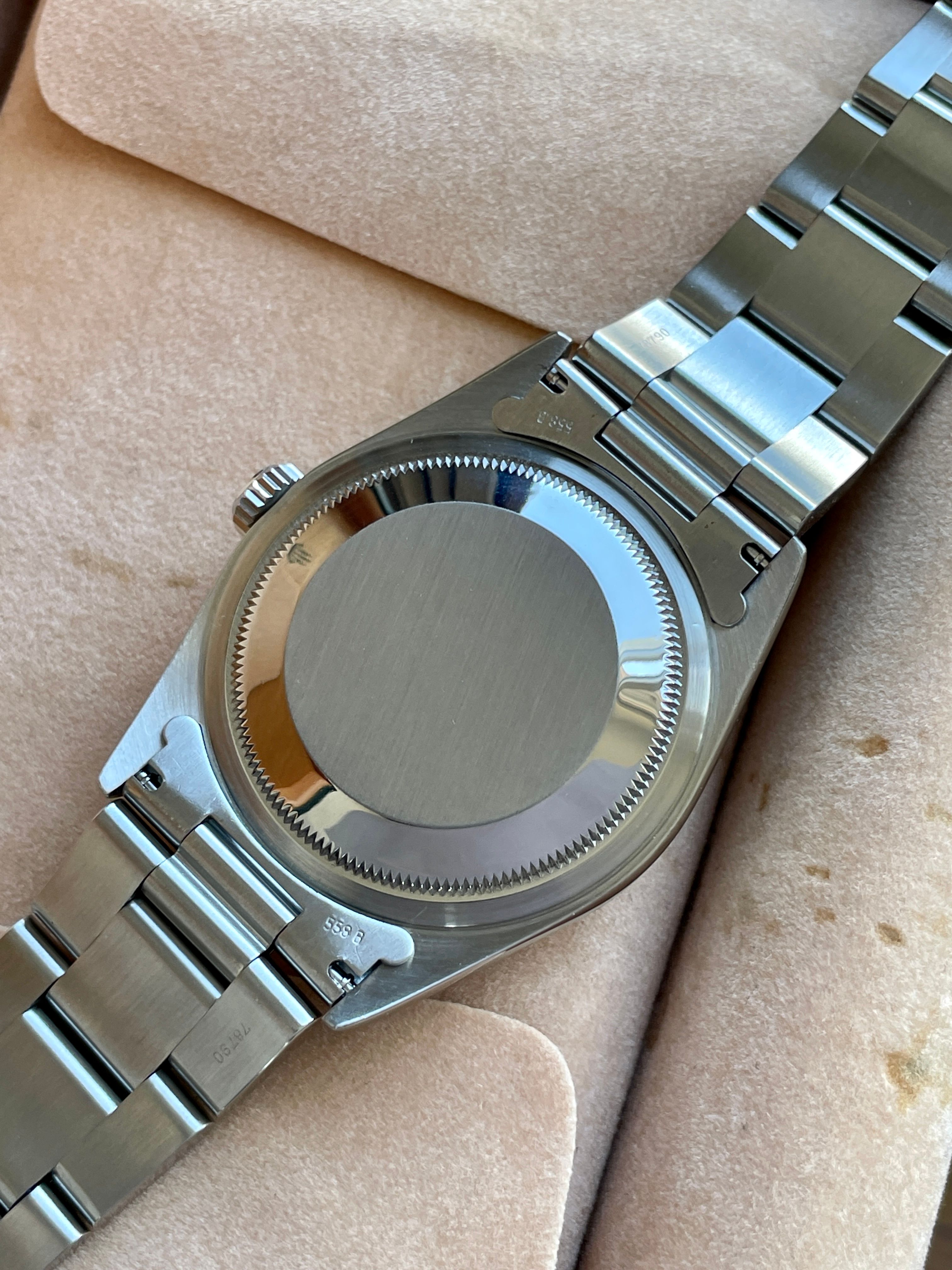 Rolex Explorer 1 Swiss Only 14270 Black 1999 with original box and