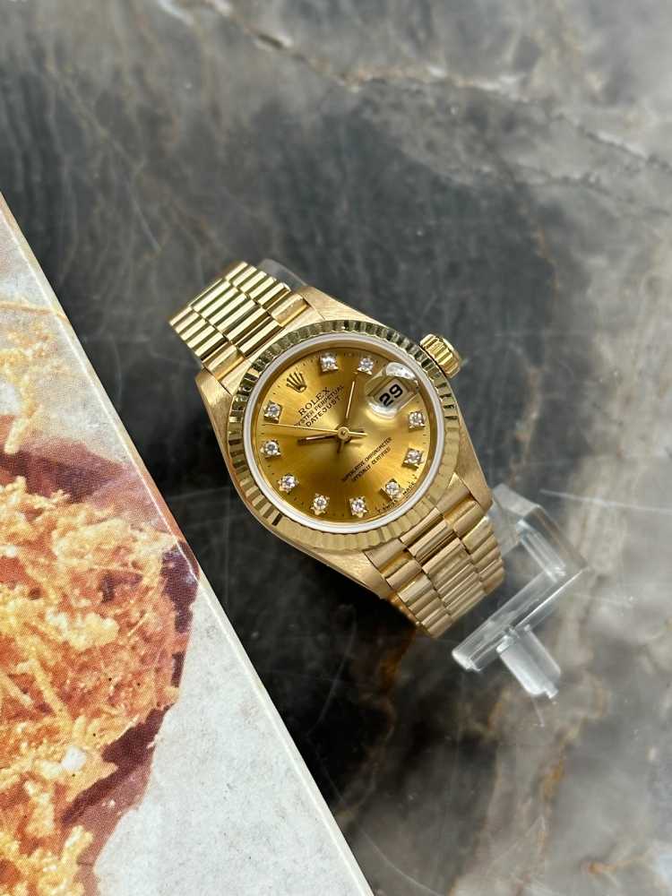 Wrist image for Rolex Lady-Datejust "Diamond" 69178G Gold 1993 