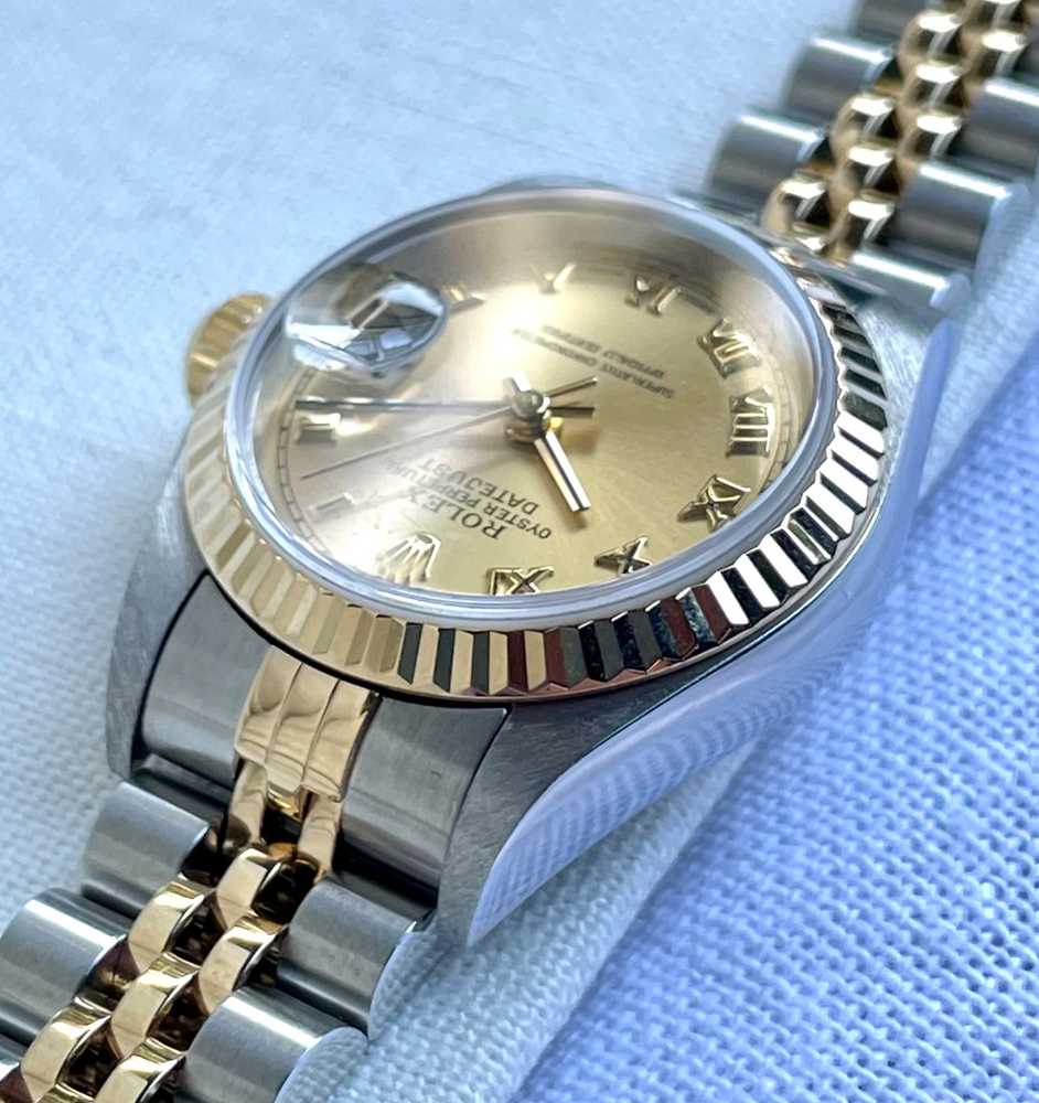 Image for Rolex Lady Datejust 79173 Gold 2004 with original box and papers