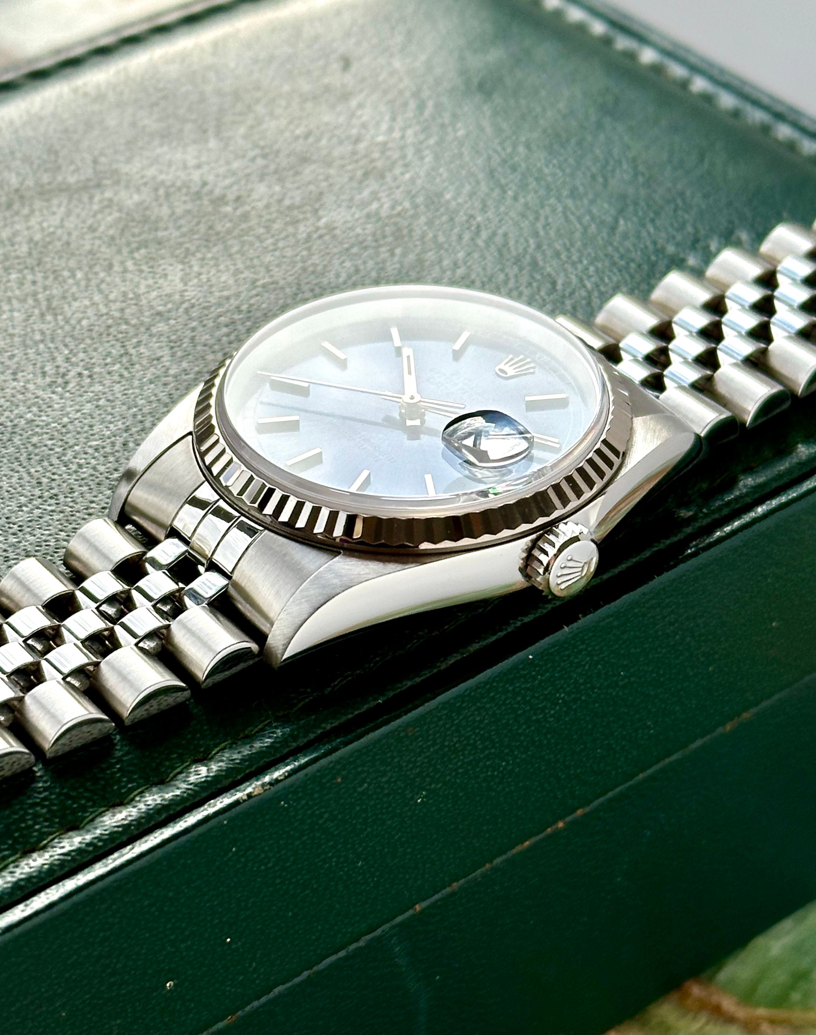 Rolex Datejust 16234 Blue 2004 with original box and papers