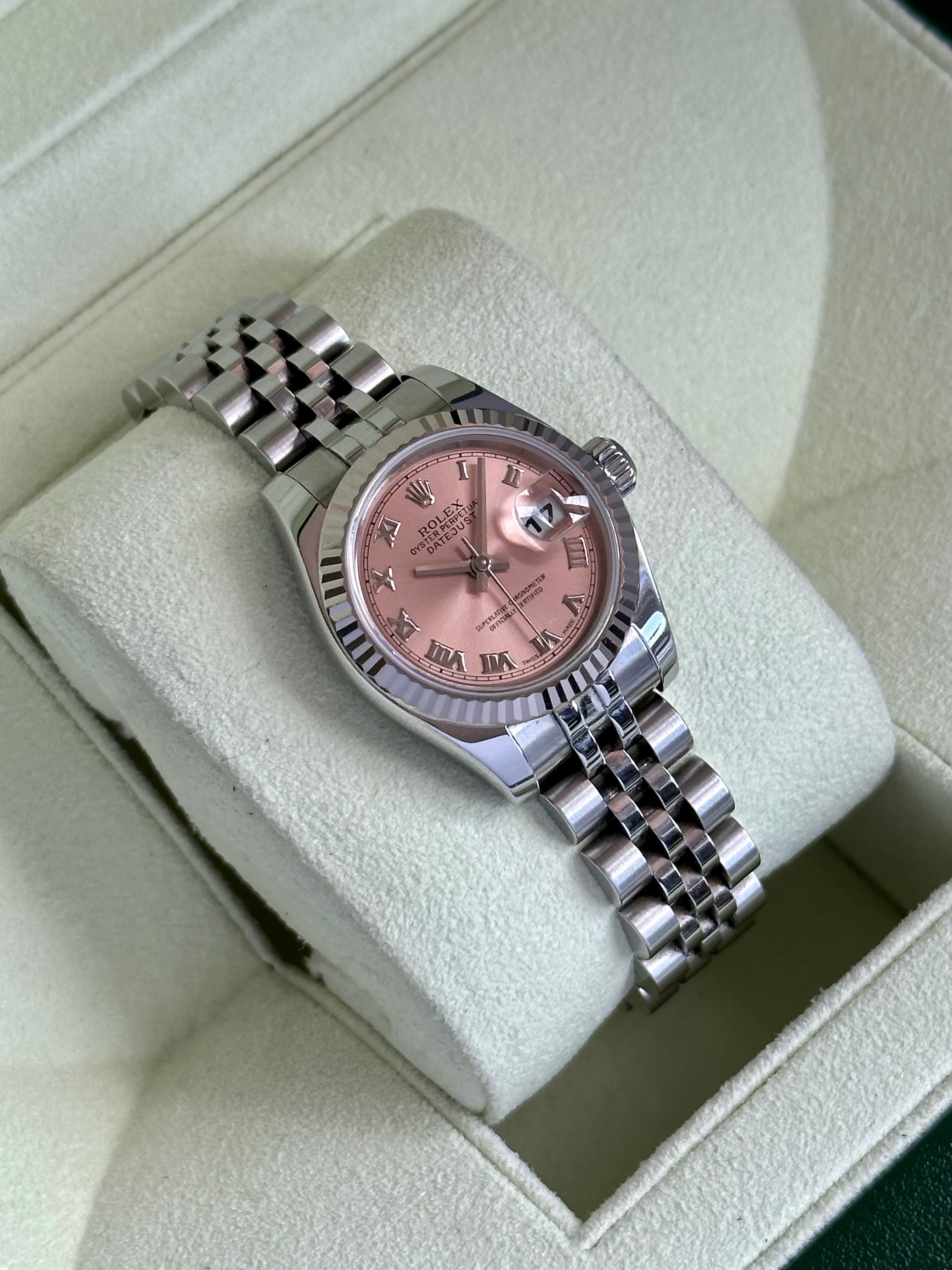 Rolex Lady-Datejust 179174 2006 with original box and papers