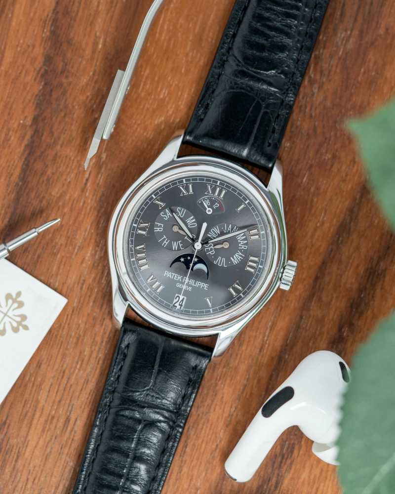 Featured image for Patek Philippe Annual Calendar “PLATINUM” 5056P Grey 2004 with original box and papers