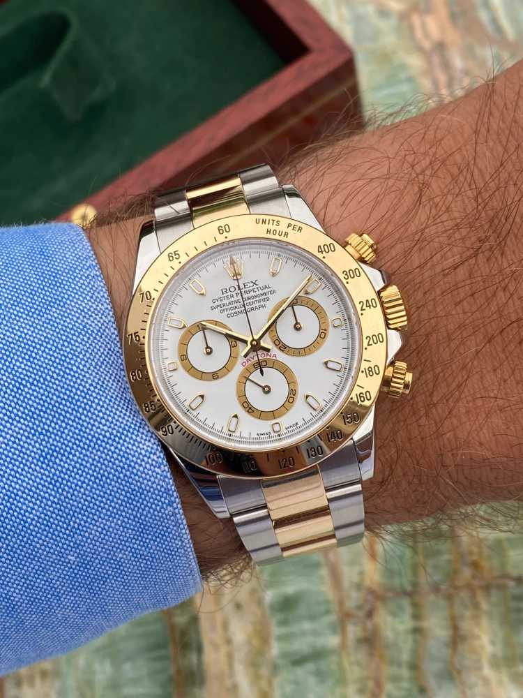 Wrist shot image for Rolex Daytona "thin hands" 116523 White 2001 with original box and papers