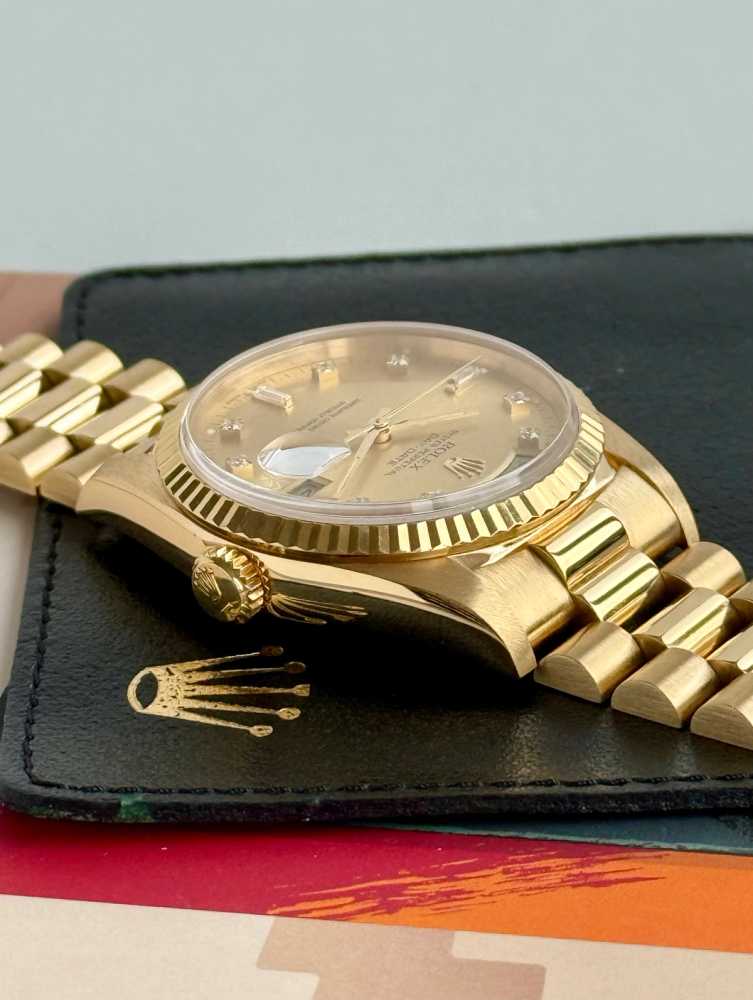 Image for Rolex Day-Date "Diamond" 18238 Gold 1989 