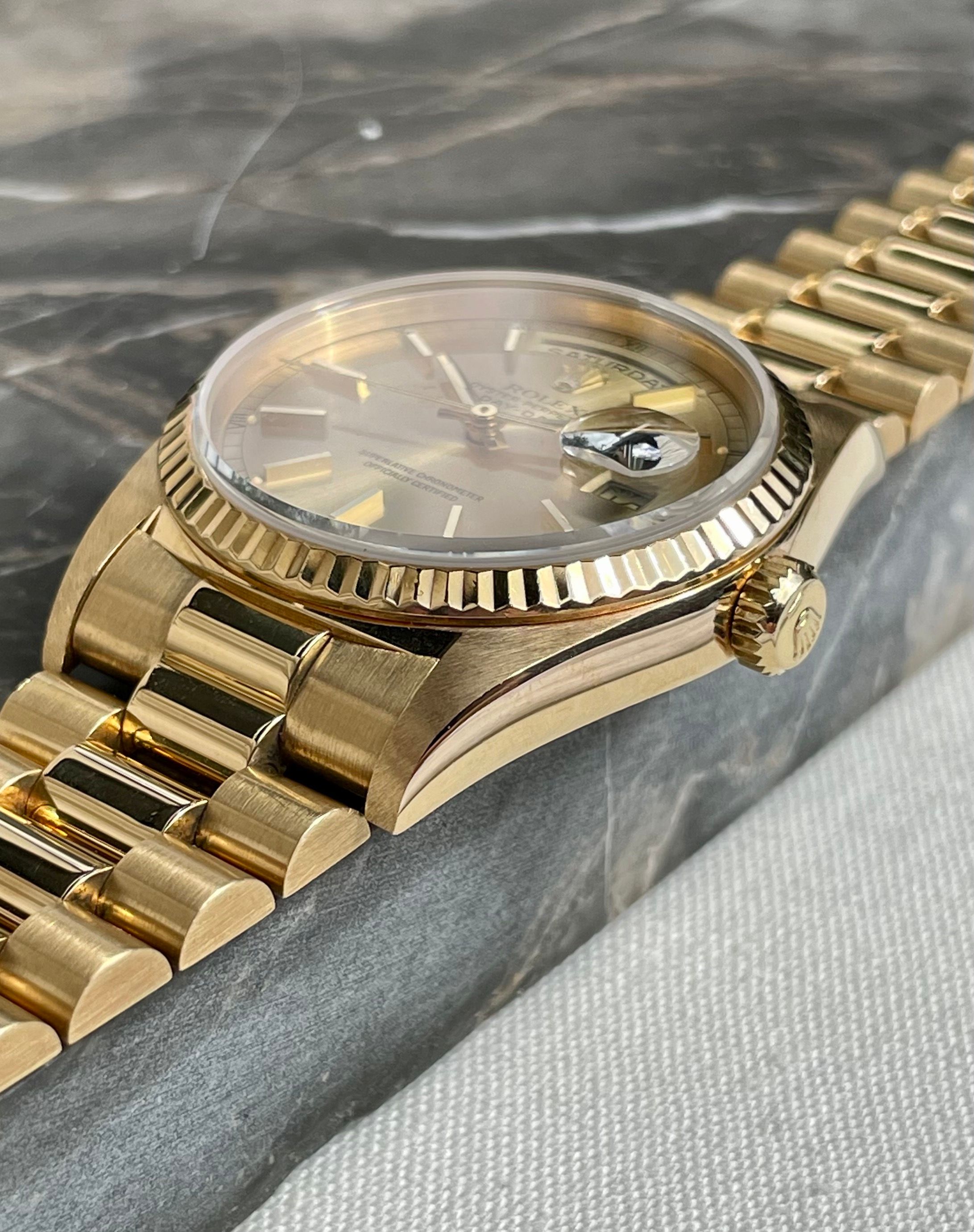 Rolex Day-Date 18238 Gold 1989 with original box and papers 2