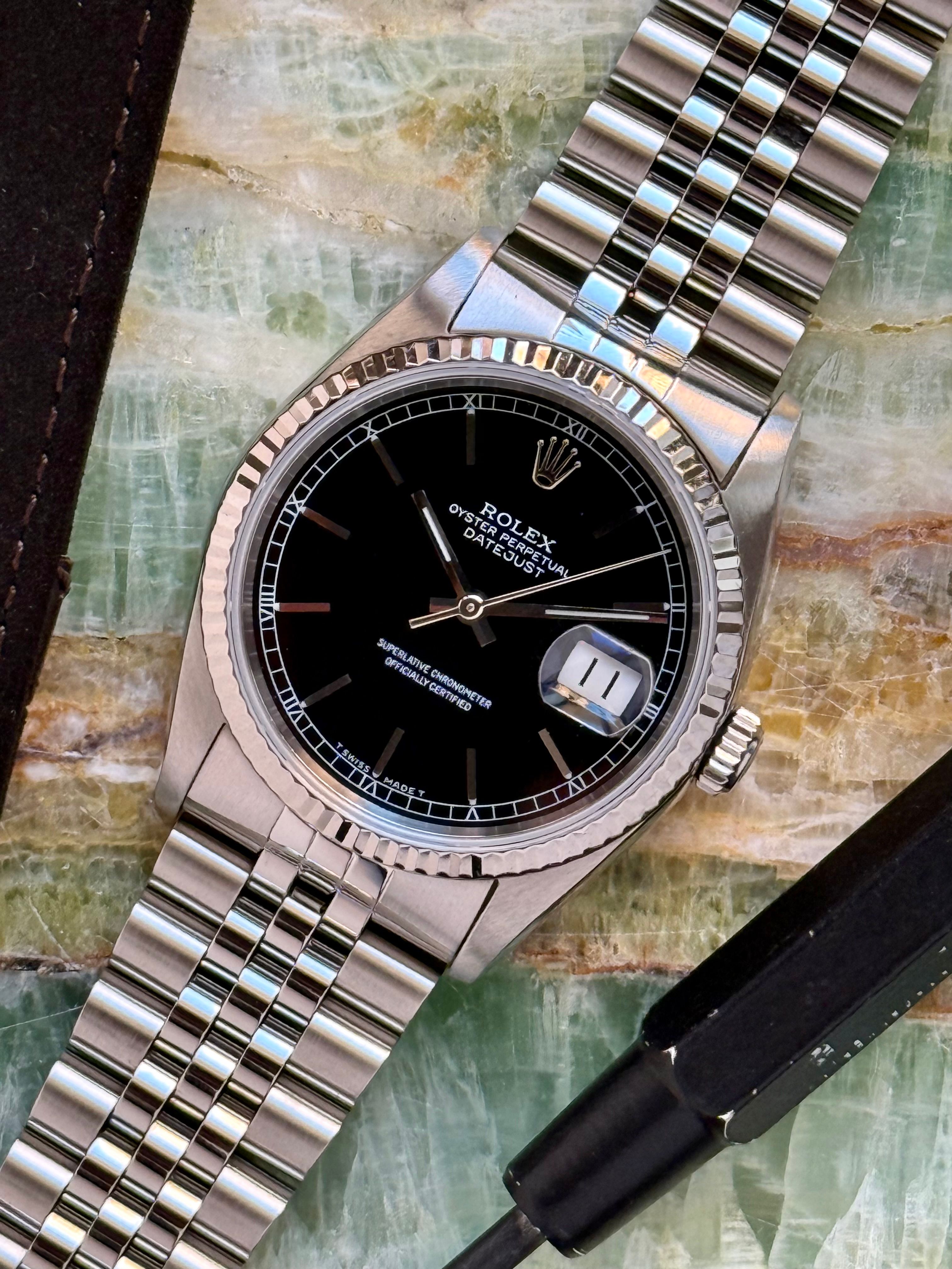 Rolex Datejust 16234 Black 1990 with original box and papers 3