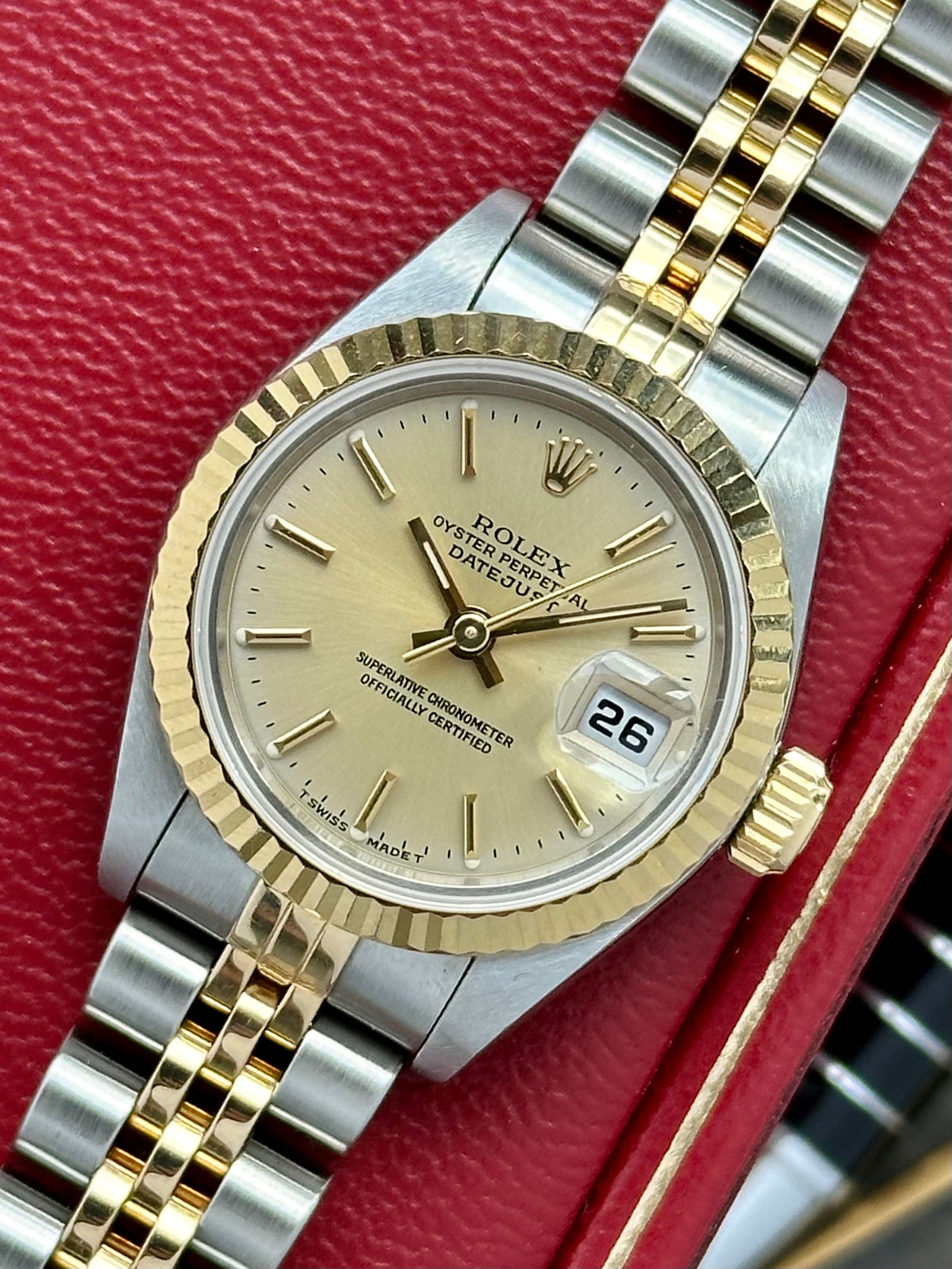 Rolex Lady-Datejust 69173 Gold 1996 with original box and papers
