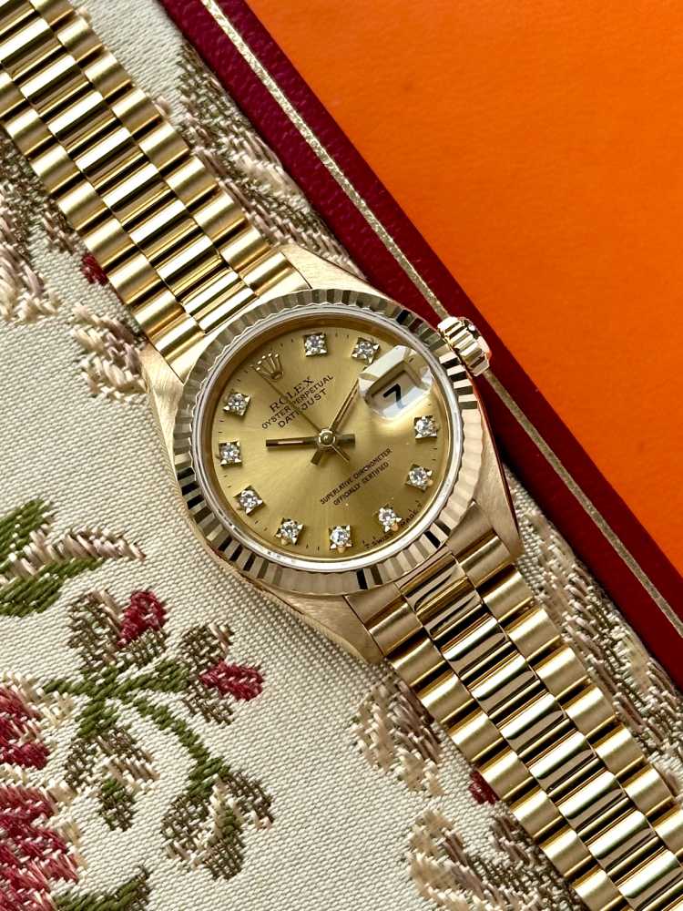 Image for Rolex Lady-Datejust "Diamond" 69178G Gold 1993 with original box and papers 2