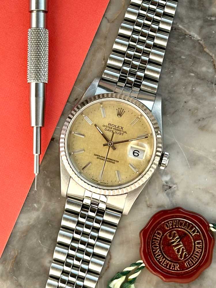 Featured image for Rolex Datejust "Linen" 16234 Silver Linen 1989 with original box