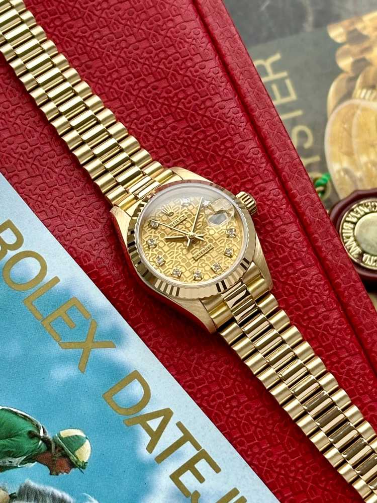 Image for Rolex Lady-Datejust "Diamond" 79178 Gold 1999 with original box and papers