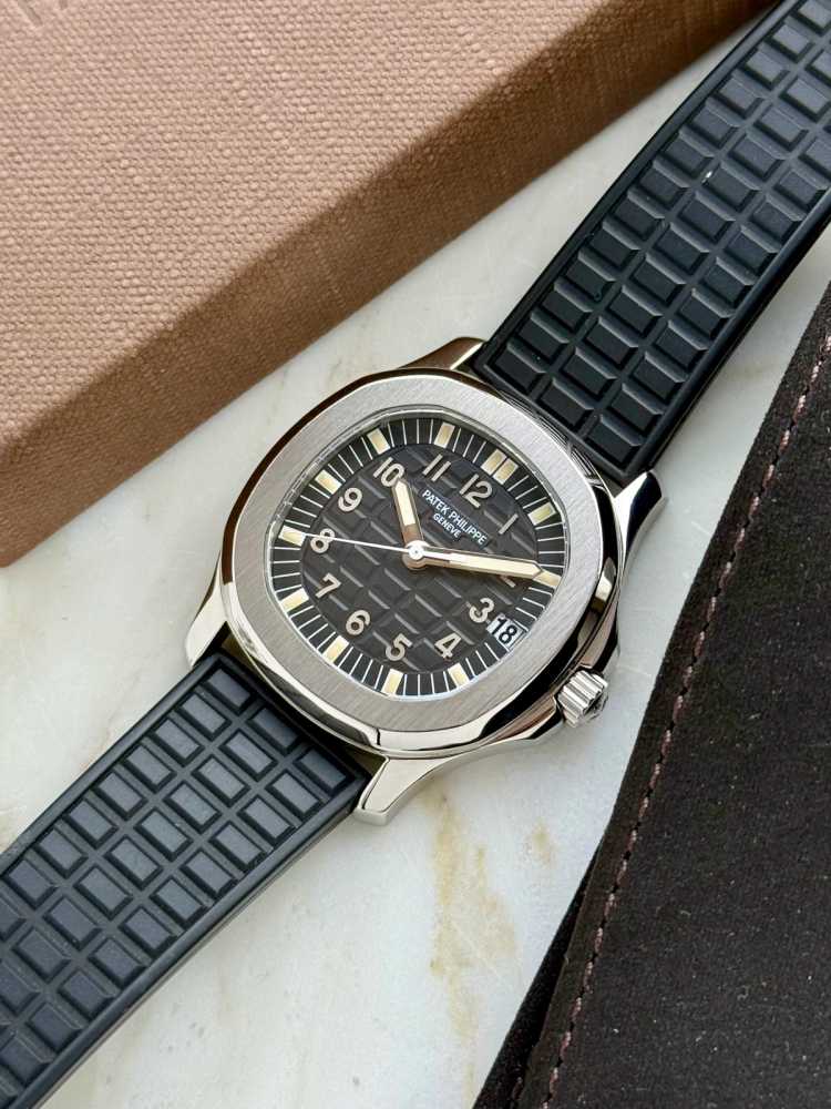 Image for Patek Philippe Aquanaut 5066 Black 2000 with original box and papers 2