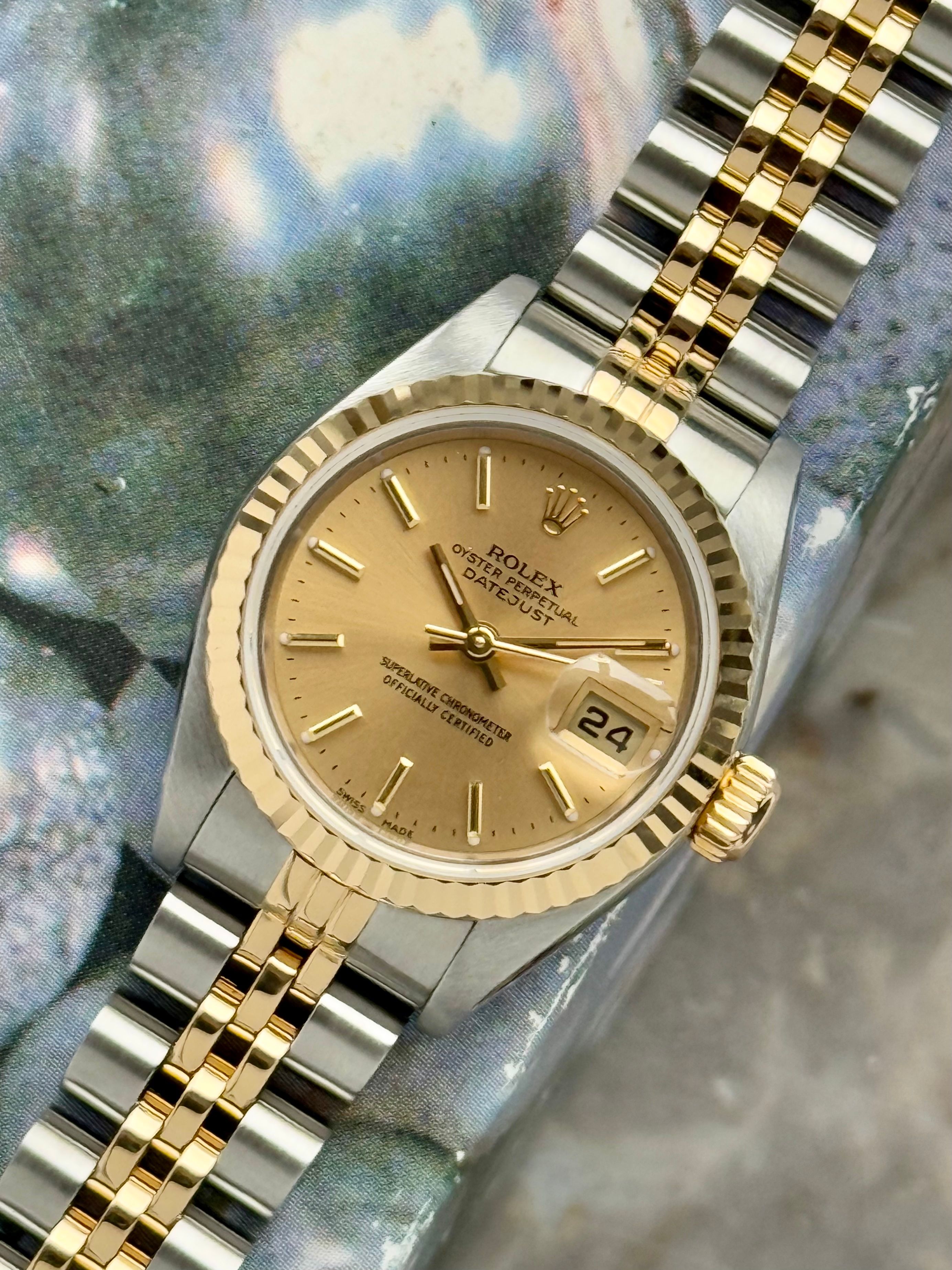 Rolex Lady-Datejust 79173 Gold 2000 with original box and papers