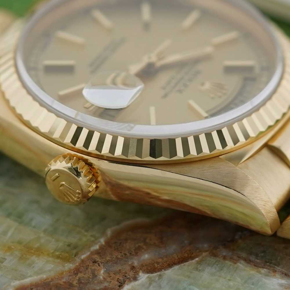 Image for Rolex Day-Date 'President' 18238 Gold 1989 with original box and papers