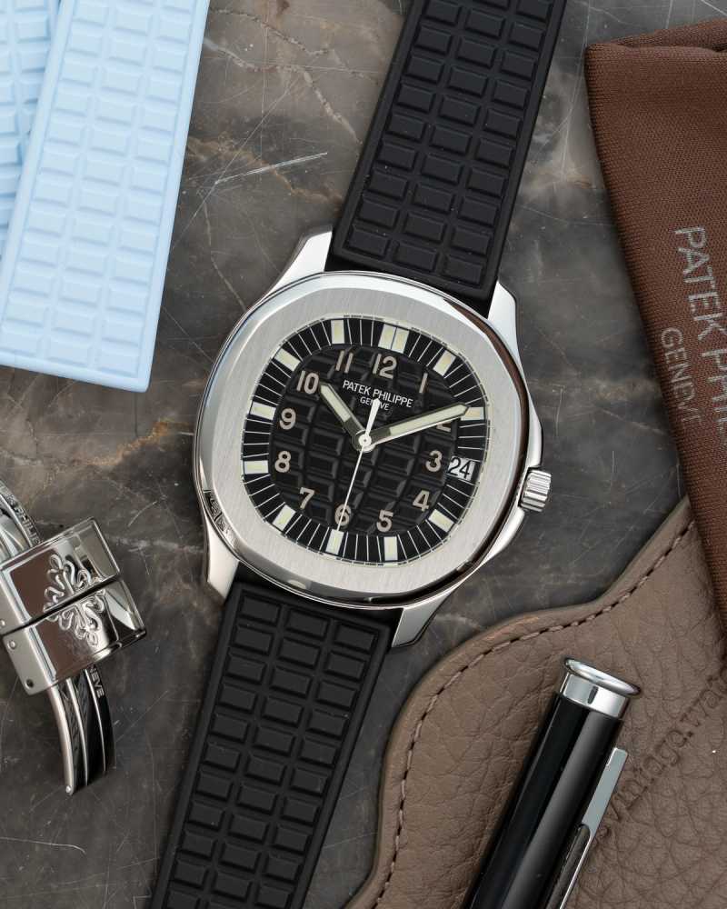 Featured image for Patek Philippe Aquanaut 5065 Black 2001 with original box and papers 2