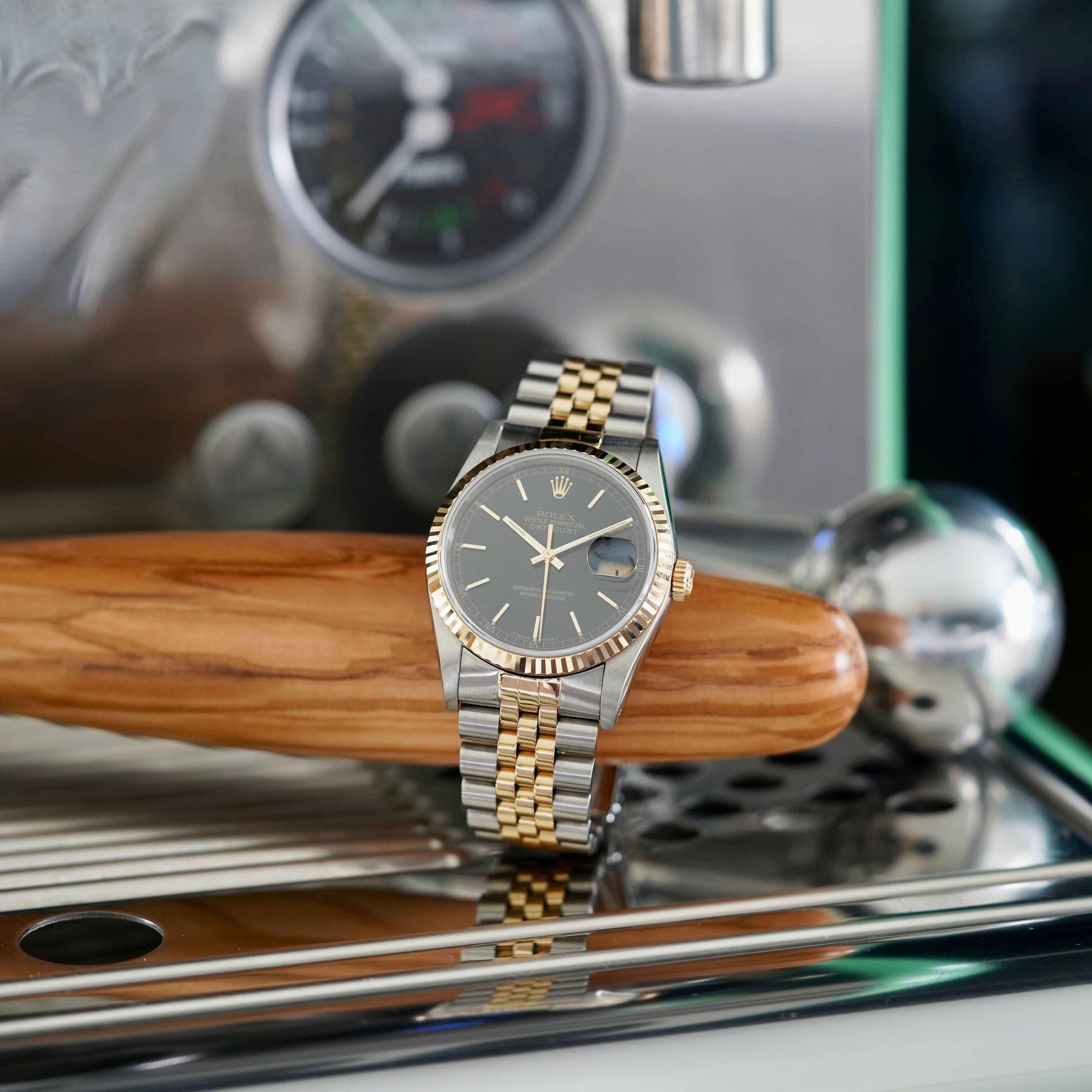 〇純正 ROLEX DATEJUST 16233 16013 YZ6480-2 Rolex Datejust 16233 Black 1989 with original box and paper