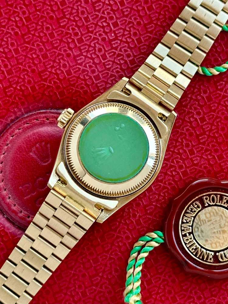 Image for Rolex Lady-Datejust "Diamond" 69178G Gold 1990 with original box and papers