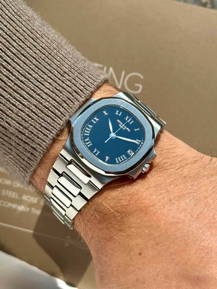 Image for Patek Philippe Nautilus 3800 Black 2002 with original box and papers