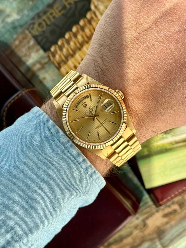 Image for Rolex Day-Date "Tapestry" 18238 Gold 1990 with original box and papers